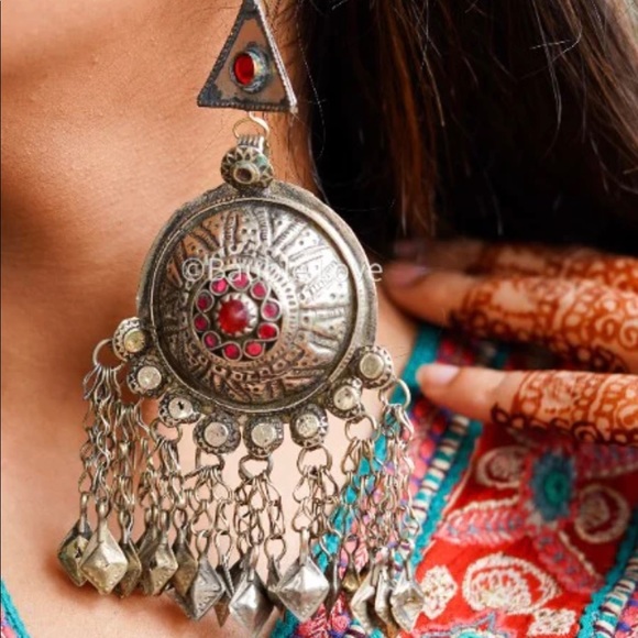 Authentic Afghani shoulder duster oxidized silver earrings NWOT - Picture 4 of 4